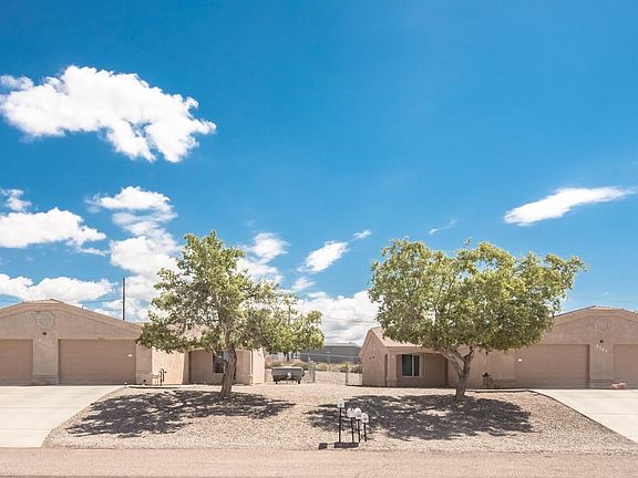 3rd image of 1542 Pebble Dr Unit 102