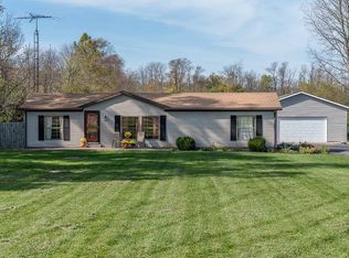 5827 Willowdale Rd, Springfield, OH 45502