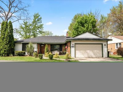 1075 E Hill Rd, Grand Blanc, MI, 48439