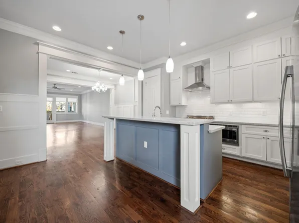 519 E 28th St, Houston, TX 77008