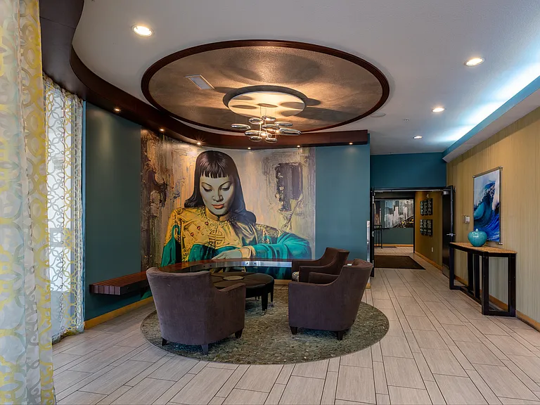 The Murals of LynLake — Photo 7