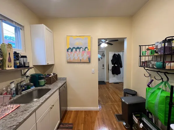 22 Bonair St #2, Somerville, MA 02145