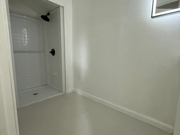 5213 Belle Terre Rd — Photo 13