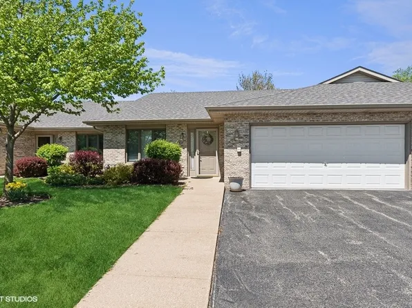 2407 Par Four Ct, Joliet, IL 60436