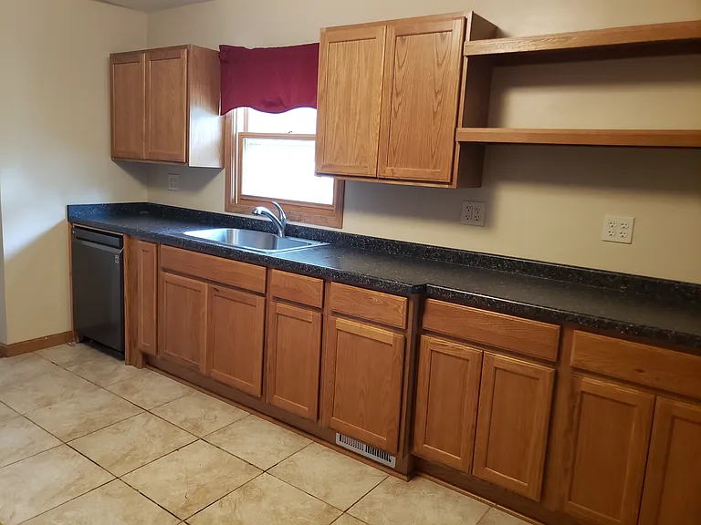 2267 S Syene Rd — Photo 6