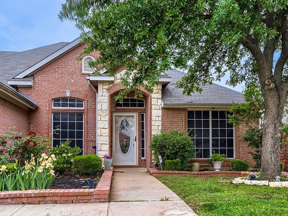 1st image of 4521 Bonnywood Dr