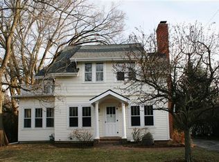 1017 Berkshire Rd, Ann Arbor, MI 48104