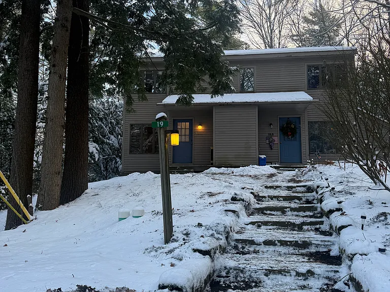 19 Edgewood Ln — Photo 13