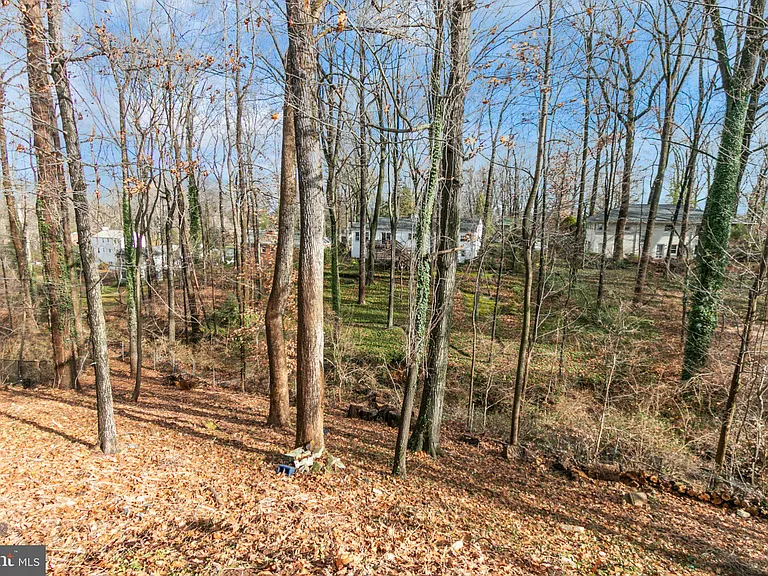 6341 Dogwood Pl — Photo 7
