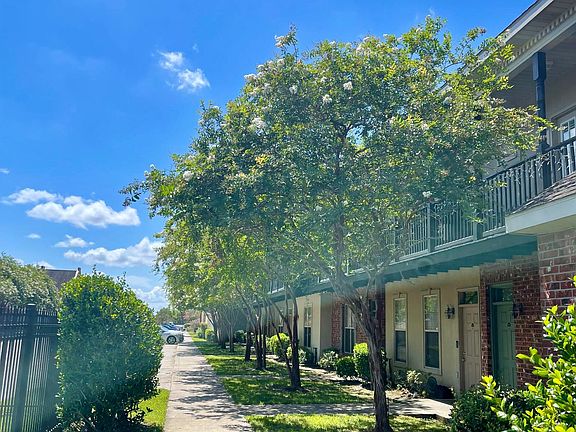 2nd image of 10600 Lakes Blvd APT 701