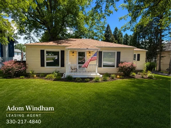 2682 Smith Rd, Akron, OH 44333