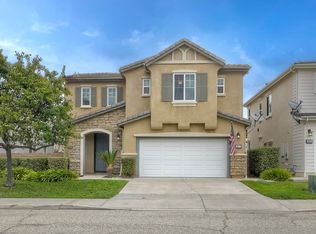 3877 Lake Circle Dr, Fallbrook, CA 92028