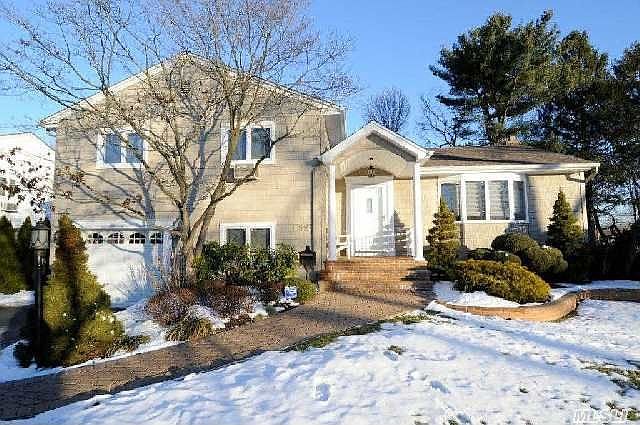 1st image of 62 Caffrey Ave