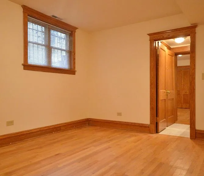 3920 N Janssen Ave #G — Photo 13