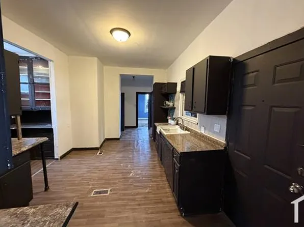 5011 Hamm Ave, Cleveland, OH 44127