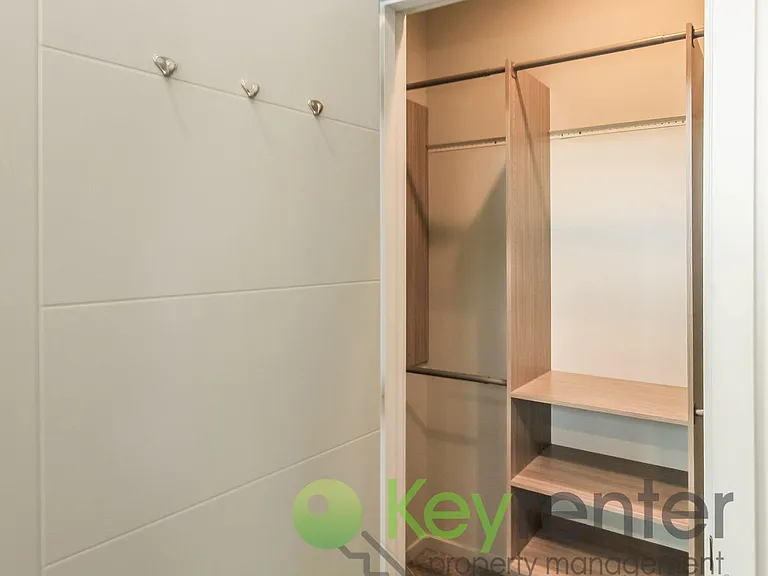 5259 Fauntleroy Way SW — Photo 37