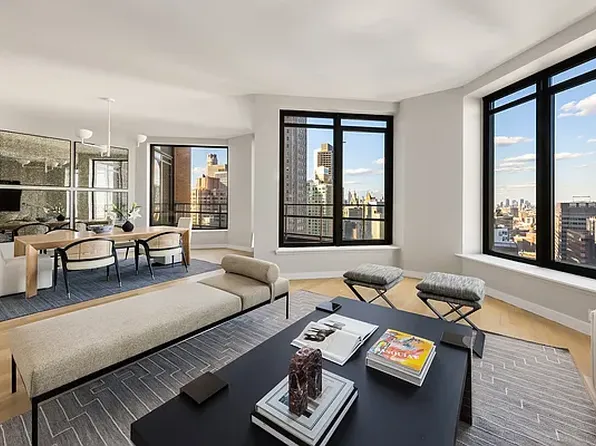 75 Wall St Penthouse L5, New York, NY 10005