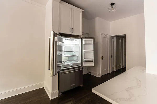 Rented by Owner | media 12