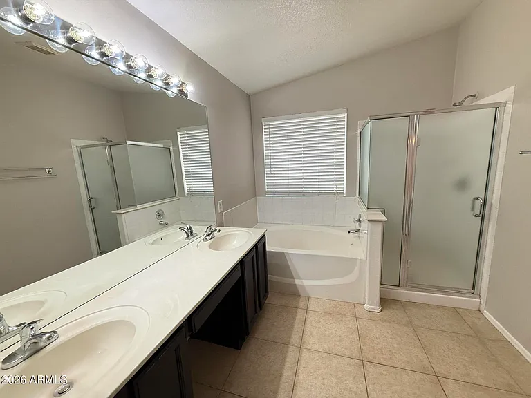3526 E Edna Ave — Photo 19