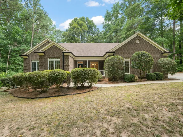 1001 Luminary Ln, Willow Spring, NC 27592