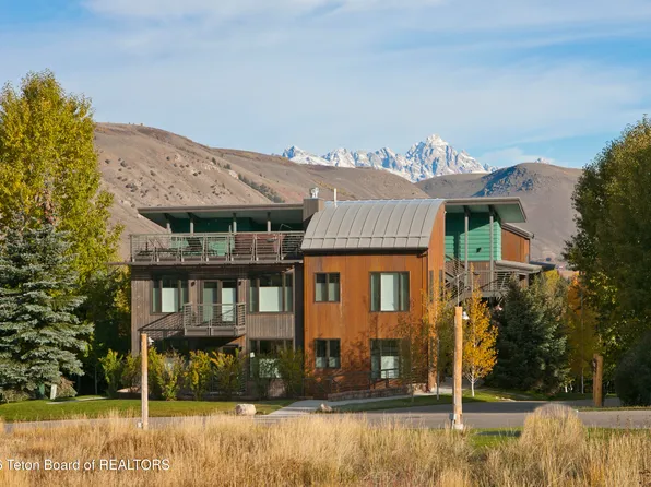 429 Snow King Loop APT 3, Jackson, WY 83001