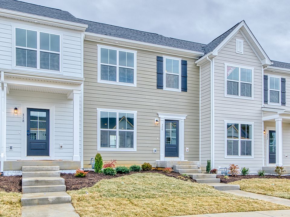 1st image of 221 Addison Ct