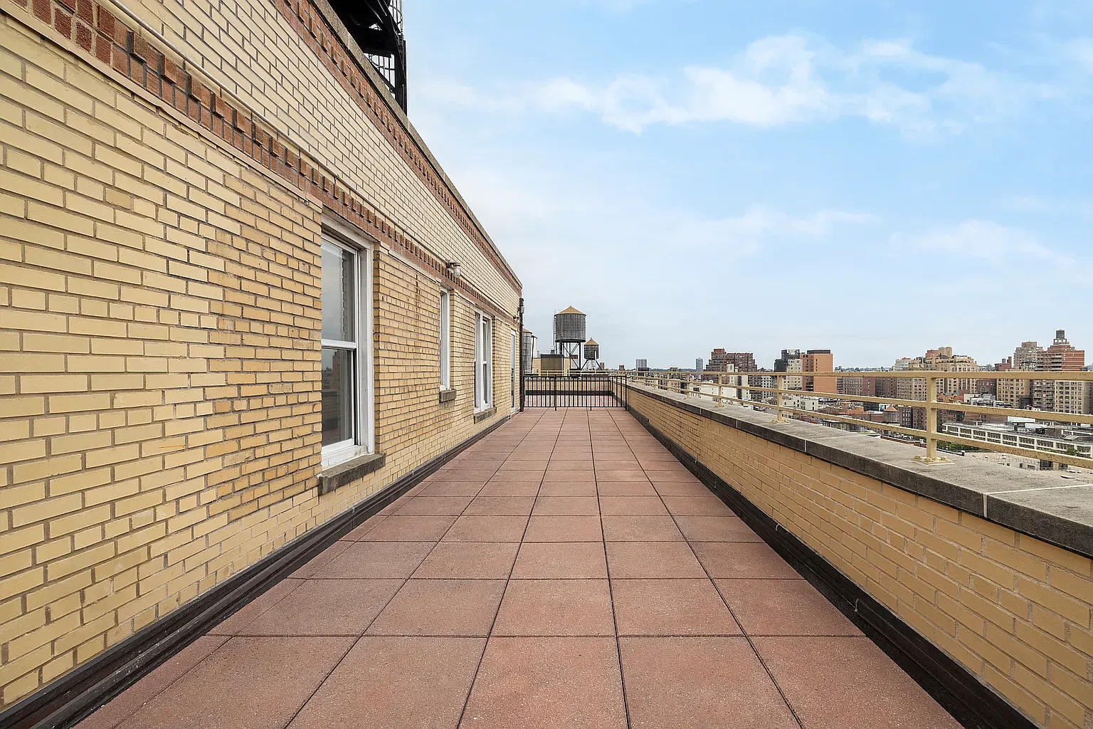 25 West 81st Street — Photo 2