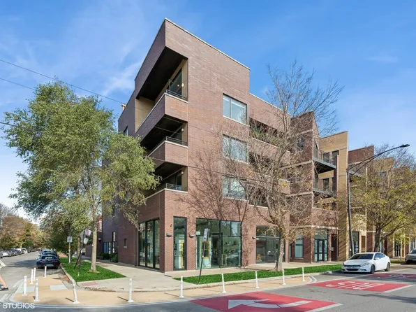 2822 W Chicago Ave APT 4W, Chicago, IL 60622