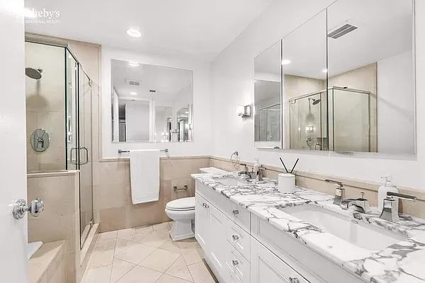 Sold by Sotheby's International Realty | media 8