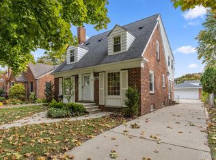 416 Highview St, Dearborn, MI 48128