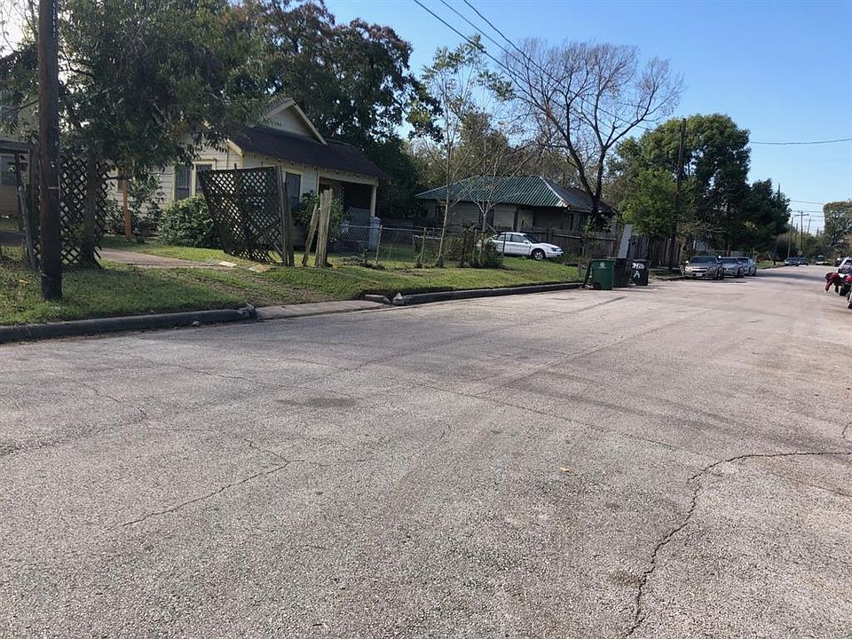 1st image of 3311 Bremond St