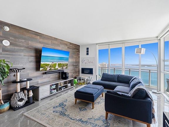 5th image of 950 Brickell Bay Dr APT 3111