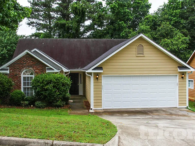 7819 Bar Harbor Dr — Photo 1