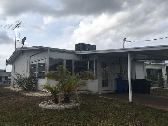 2nd image of 1566 Council Dr