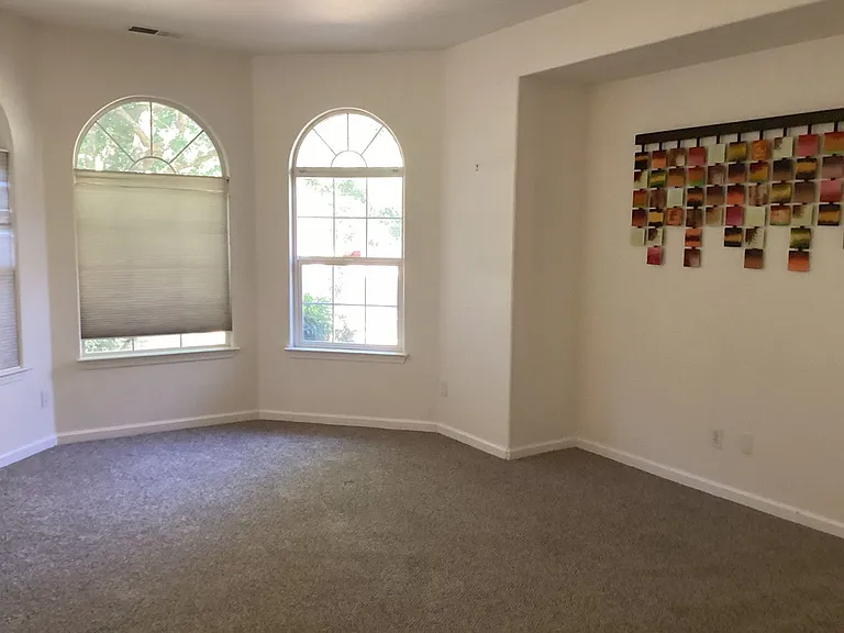 2606 Guynn Ave — Photo 3