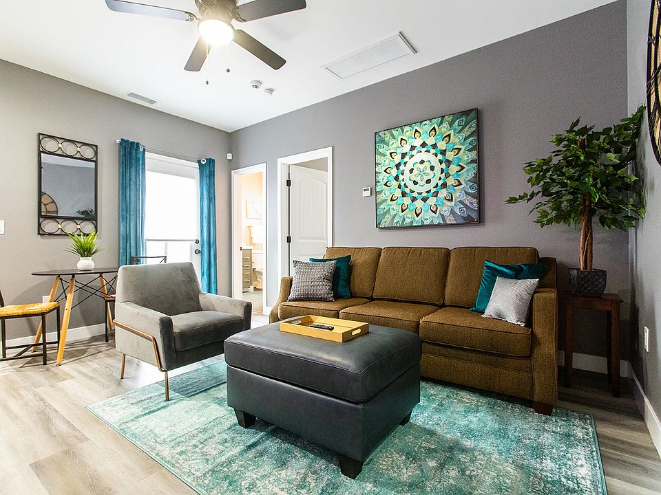 1st image of 1811 Adams Ave #1
