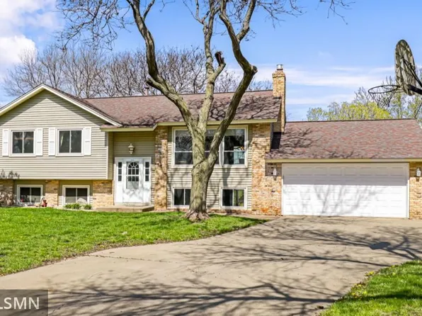 1500 E 116th St, Burnsville, MN 55337
