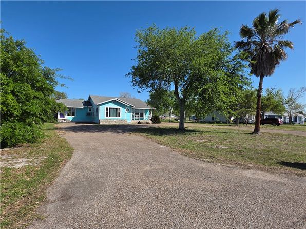 325 S Saunders St, Aransas Pass, TX 78336