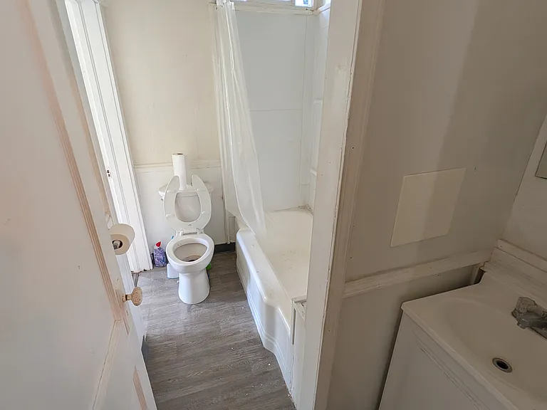 949 Fulton Rd NW #1 — Photo 1