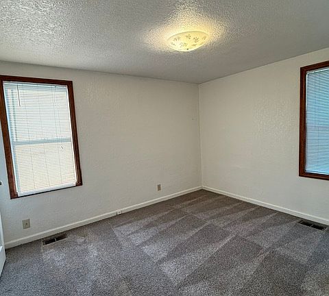 4th image of 4232 W Wellesley Ave
