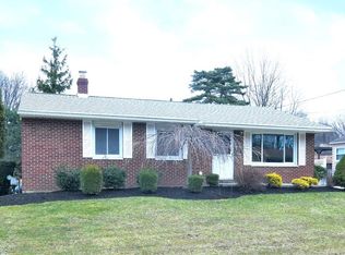 2349 Norman Dr, Stow, OH 44224