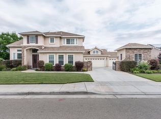 185 W Polson Ave, Clovis, CA 93612