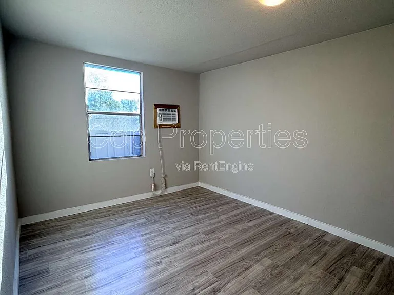 1222 Brighton Ave #B — Photo 14