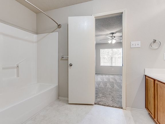 5th image of 9709 Thomas Jefferson Dr