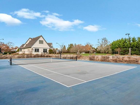 3rd image of 24 Sagg Rd