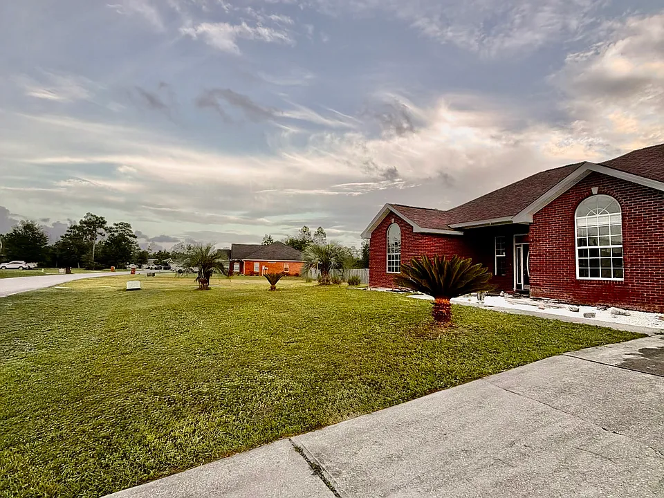 3420 High Cliff Rd