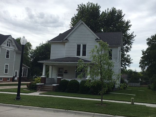 2nd image of 613 S State St