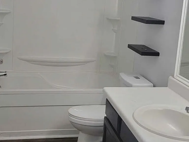 3525 Ten Oaks Cir — Photo 9