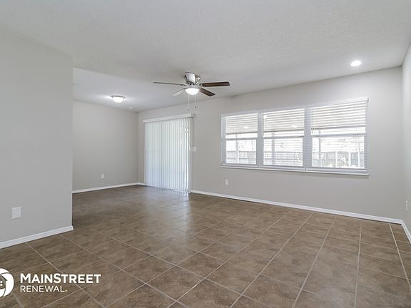3rd image of 4520 Urban Ct