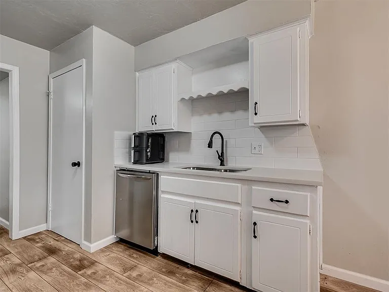1725 E Lindsey St #2 — Photo 10